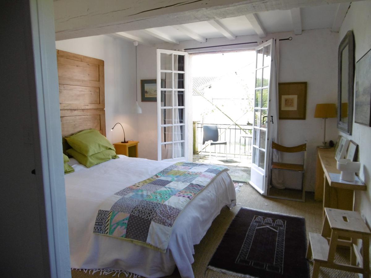 Pauliac Chambres D'Hotes Celles  Phòng bức ảnh
